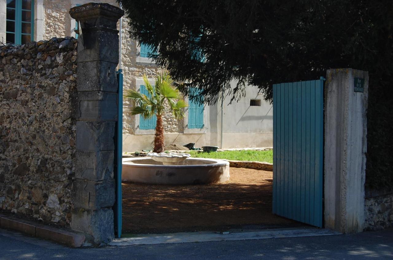 Aux Berges Du Libre Bed & Breakfast Felines-Termenes Exterior foto